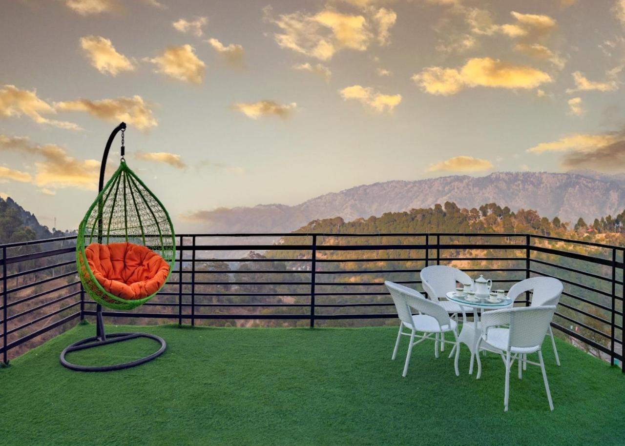 Mystic Kasauli I Pvt Balcony I Peacefull Area I Serviced Apt I By Exotic Stays Kültér fotó