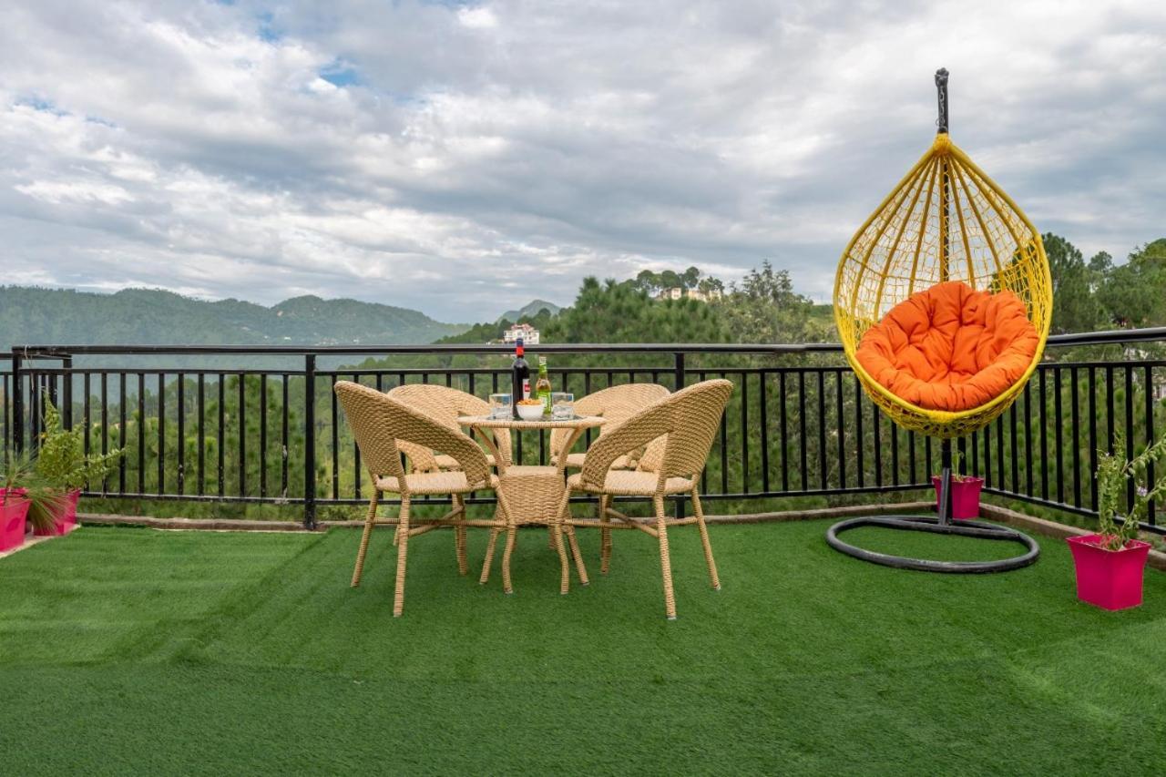 Mystic Kasauli I Pvt Balcony I Peacefull Area I Serviced Apt I By Exotic Stays Kültér fotó